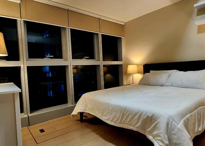 Casa Antonio At Uptown Parksuites Tower One Bgc * Manila