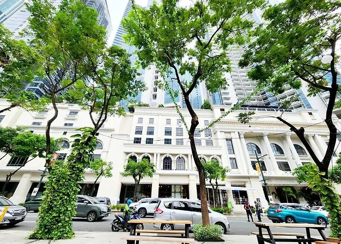 Casa Antonio At Uptown Parksuites Tower One Bgc